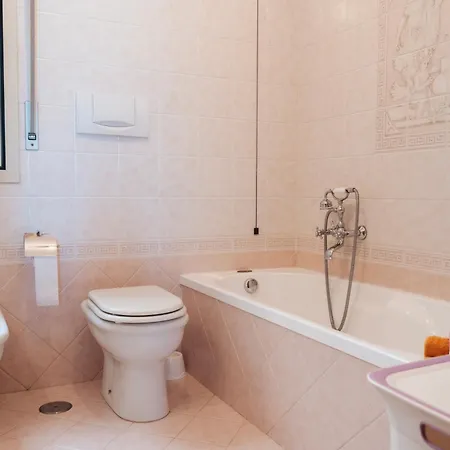 Al Civico Centocinquantasei アパート Latiano